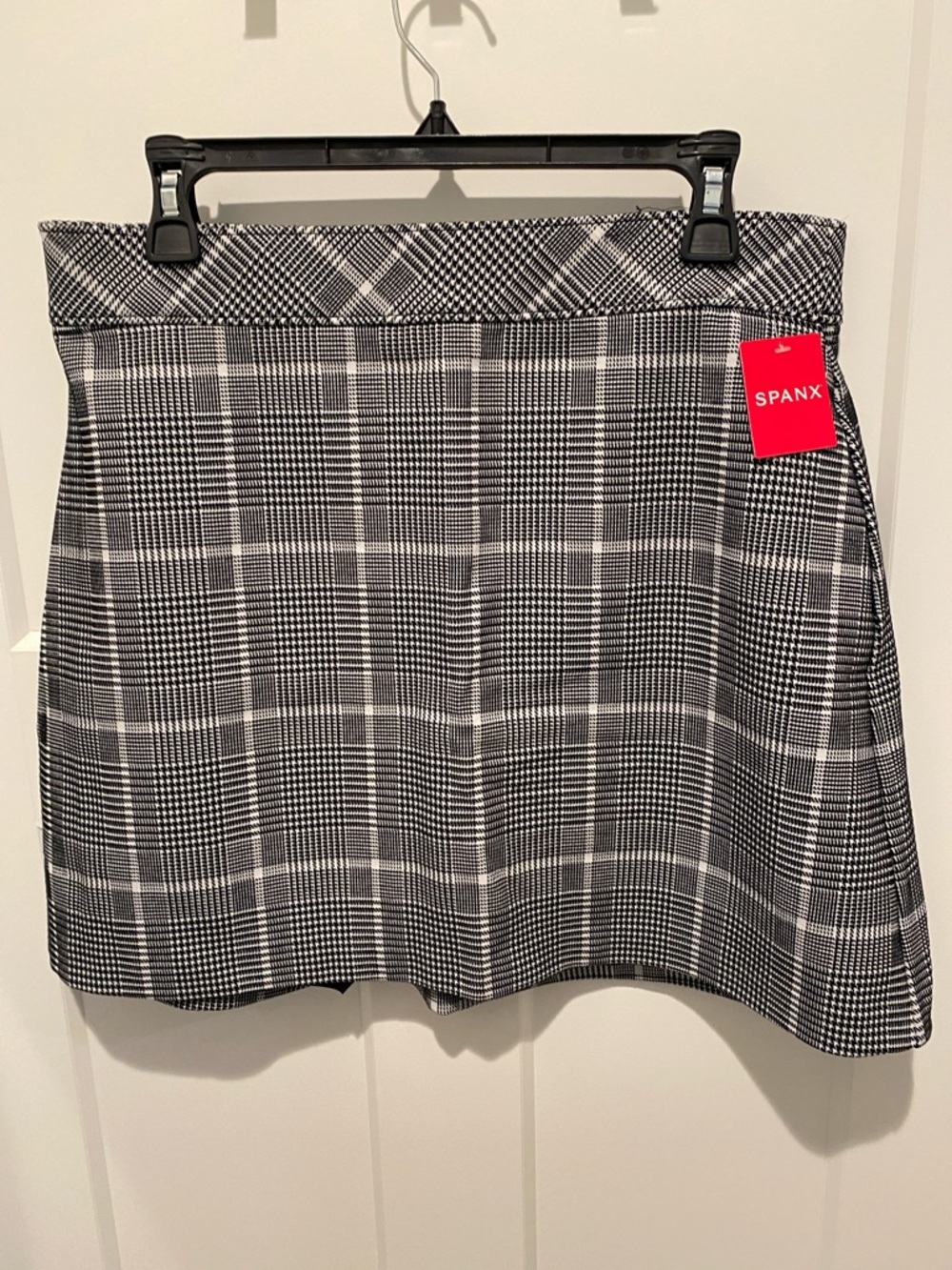 SPANX Black & White Plaid A-Line Mini Skirt